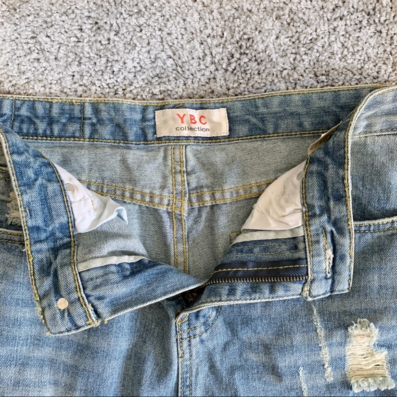 SheIn Distressed Light-washed Denim Pants - Picture 4 of 7